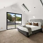 Relaxed Beachside Townhouse