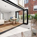 Relaxed Beachside Townhouse