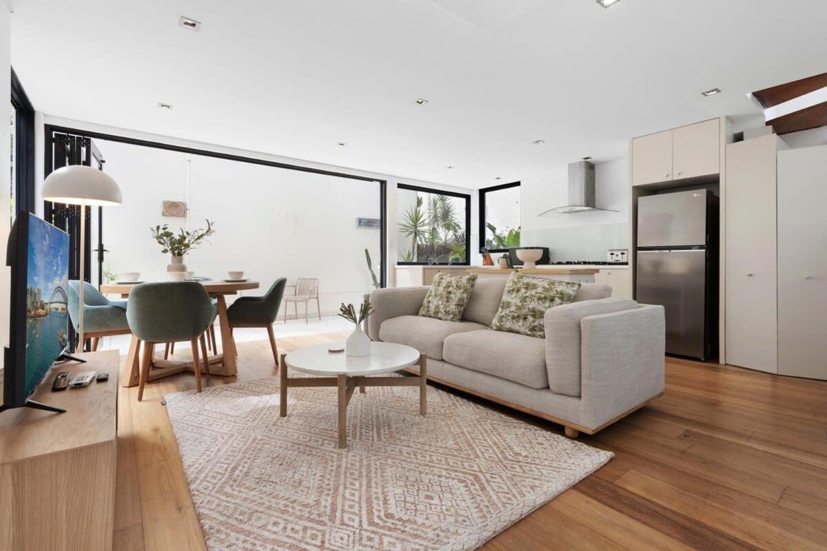 Relaxed Beachside Townhouse *