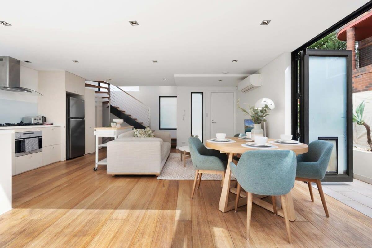 Apartment Relaxed Beachside Townhouse